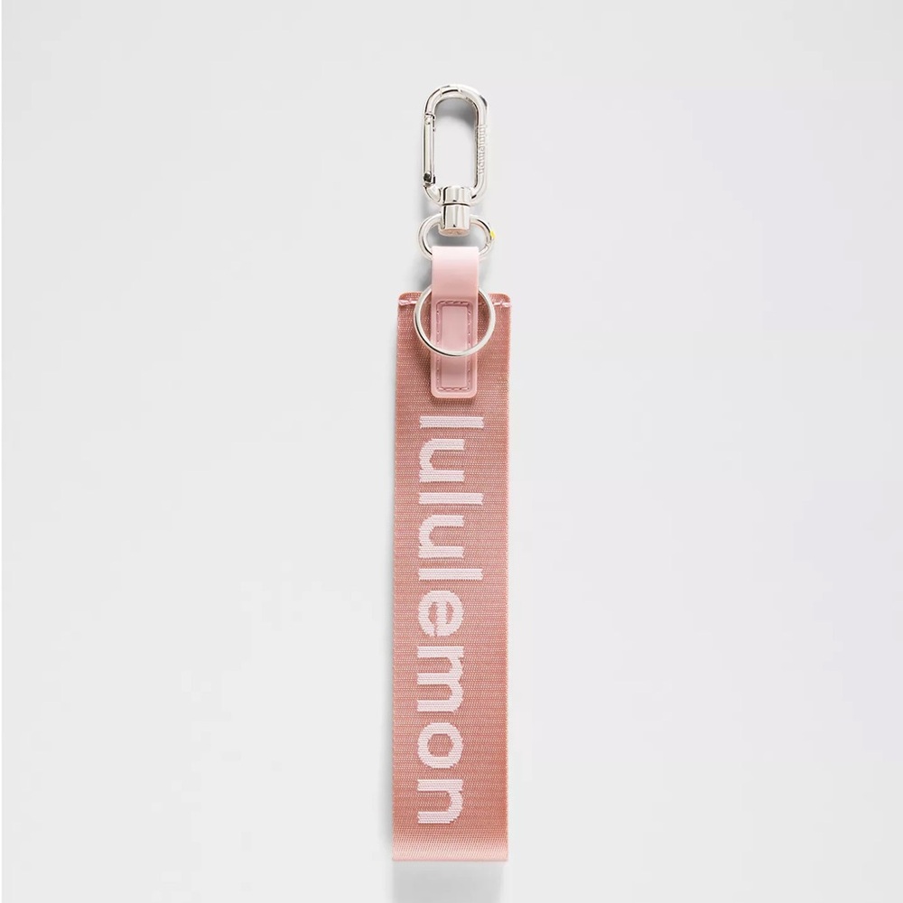 Lululemon Never Lost Keychain- Pink Haze/White New with tags